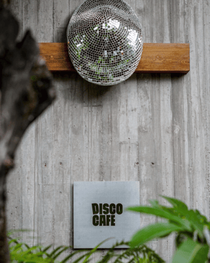 disco café